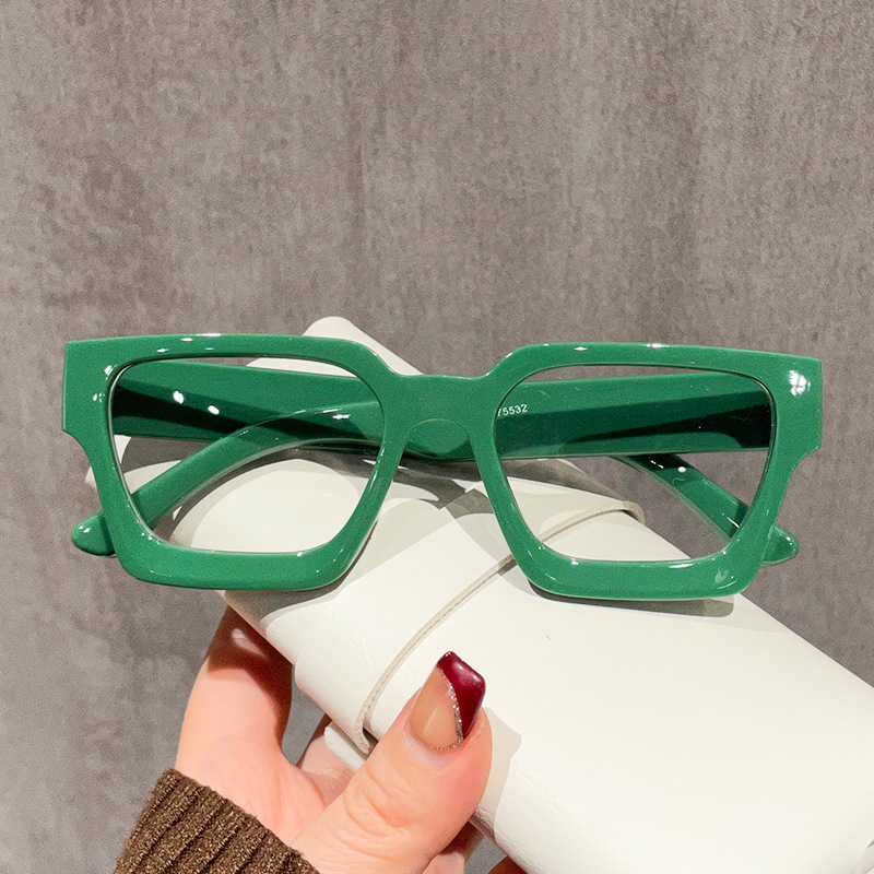 Photography Of A Man - Classic Thick Box Sunglasses For Men